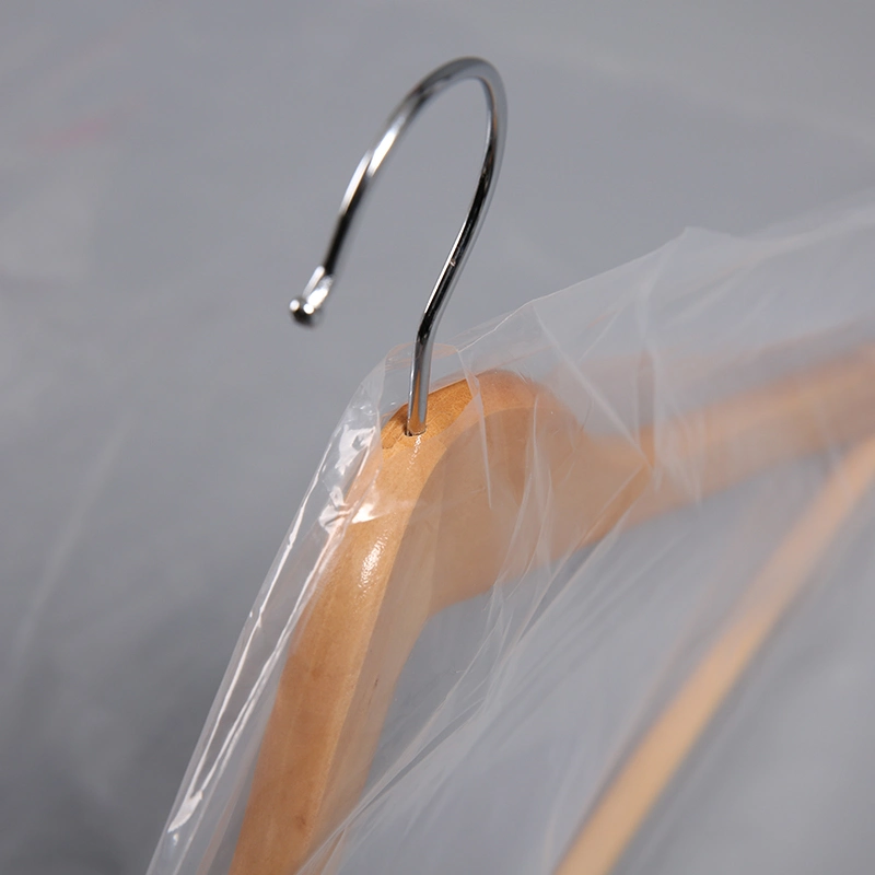 Dust Proof Plastic PE Transparent Hanging Clothes Men&prime;s Suit Bag Cover Luxury Garment Zipper Pack Suit Bag for Closet Storage